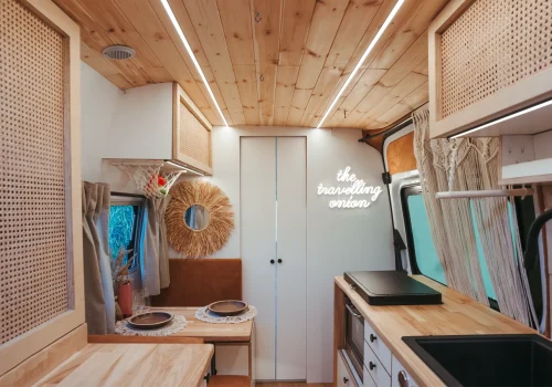 avantura_campers_wynajem_kamperów_vanów_zabudowa21